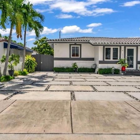 Little Gables Studio-Your Miami Escape-10Min Airport 외부 사진
