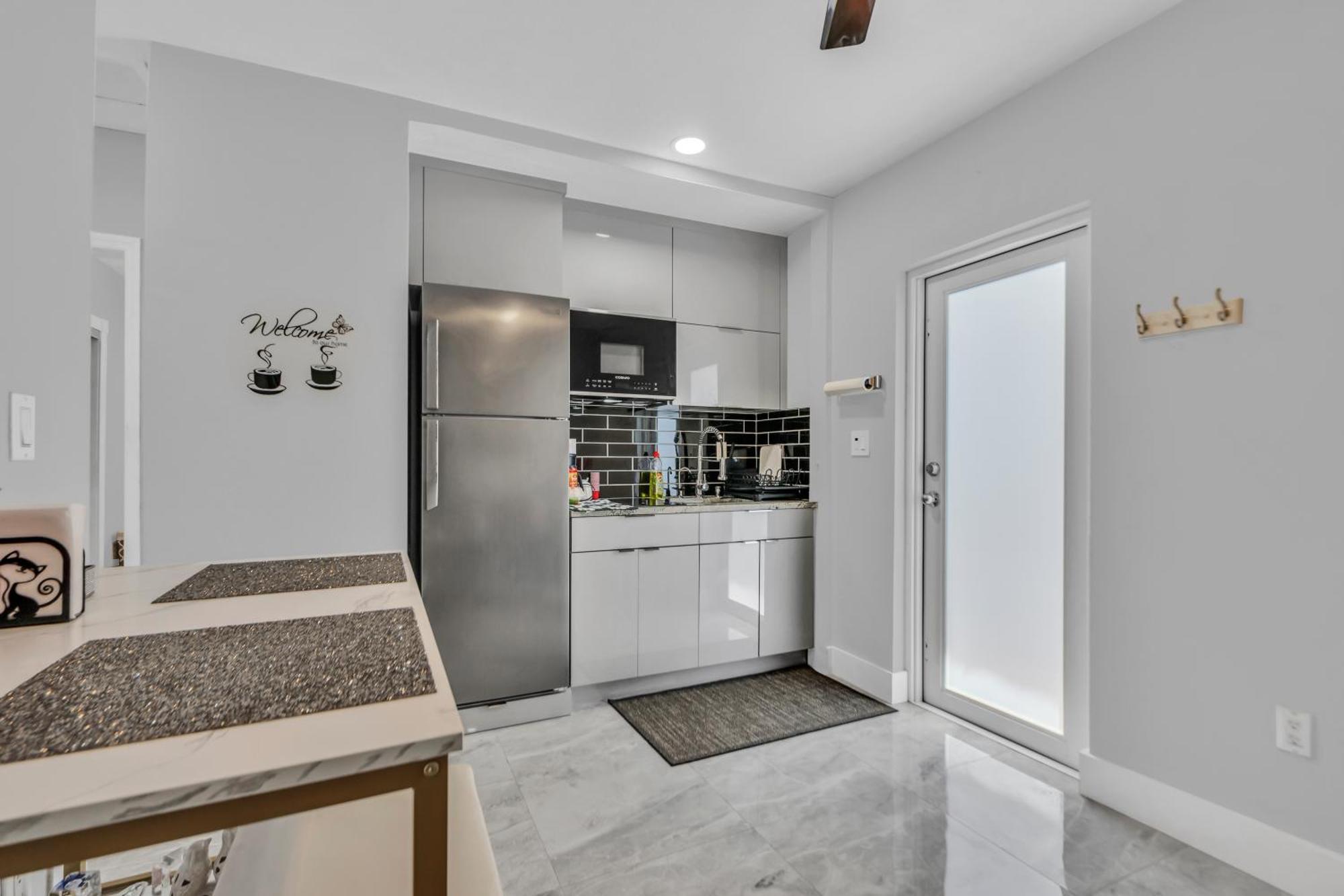 Little Gables Studio-Your Miami Escape-10Min Airport 외부 사진