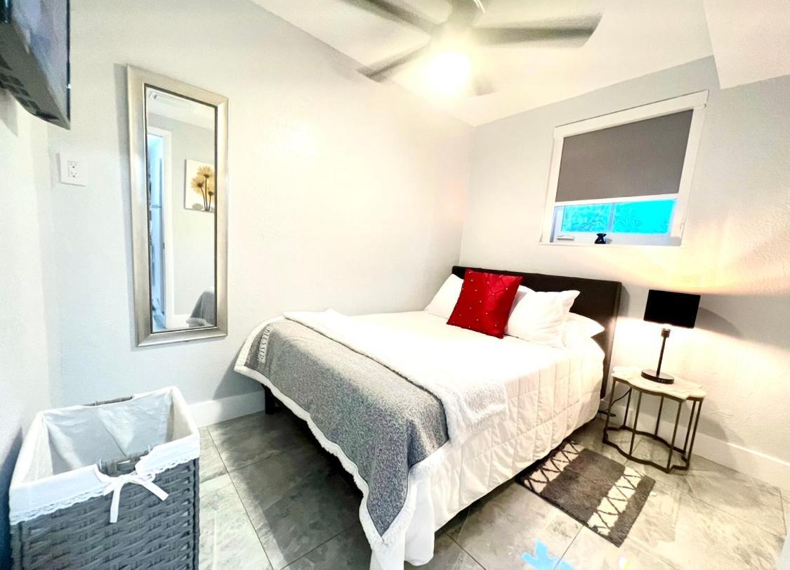 Little Gables Studio-Your Miami Escape-10Min Airport 외부 사진
